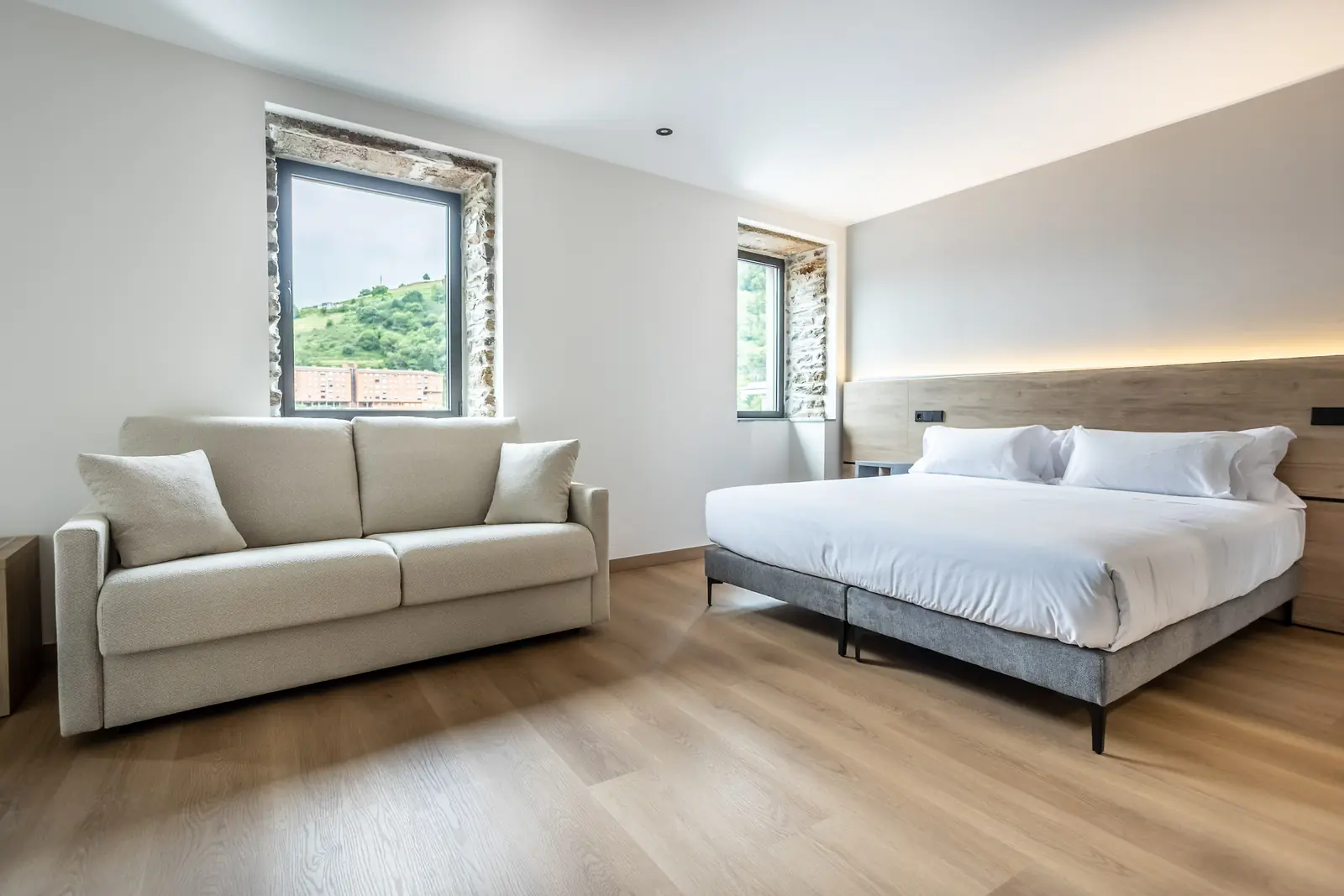 Habitación Doble Deluxe del Hotel Truita, Cangas del Narcea